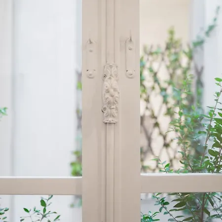 게스트하우스 Sardinia Design 3*